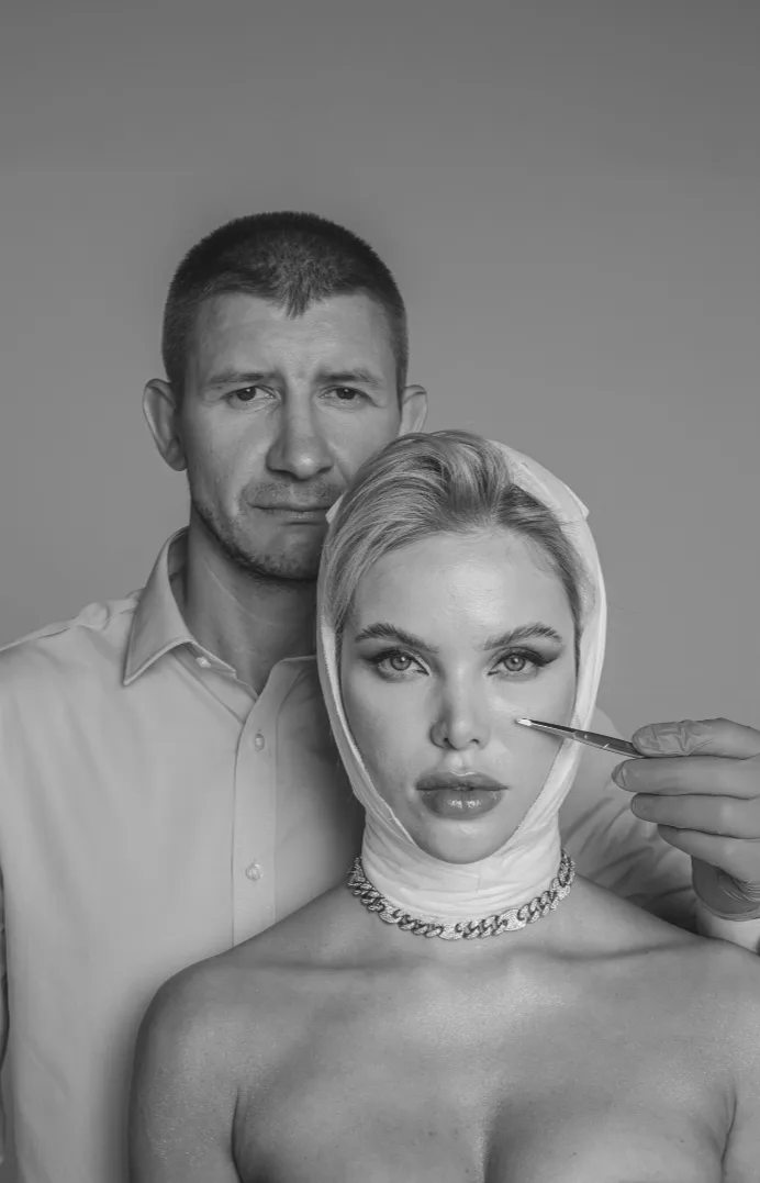 Dr. Michael Maier during a consultation